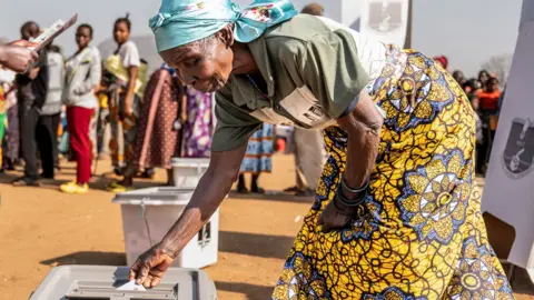Malawi Elects a New Leader Amidst Economic Crisis