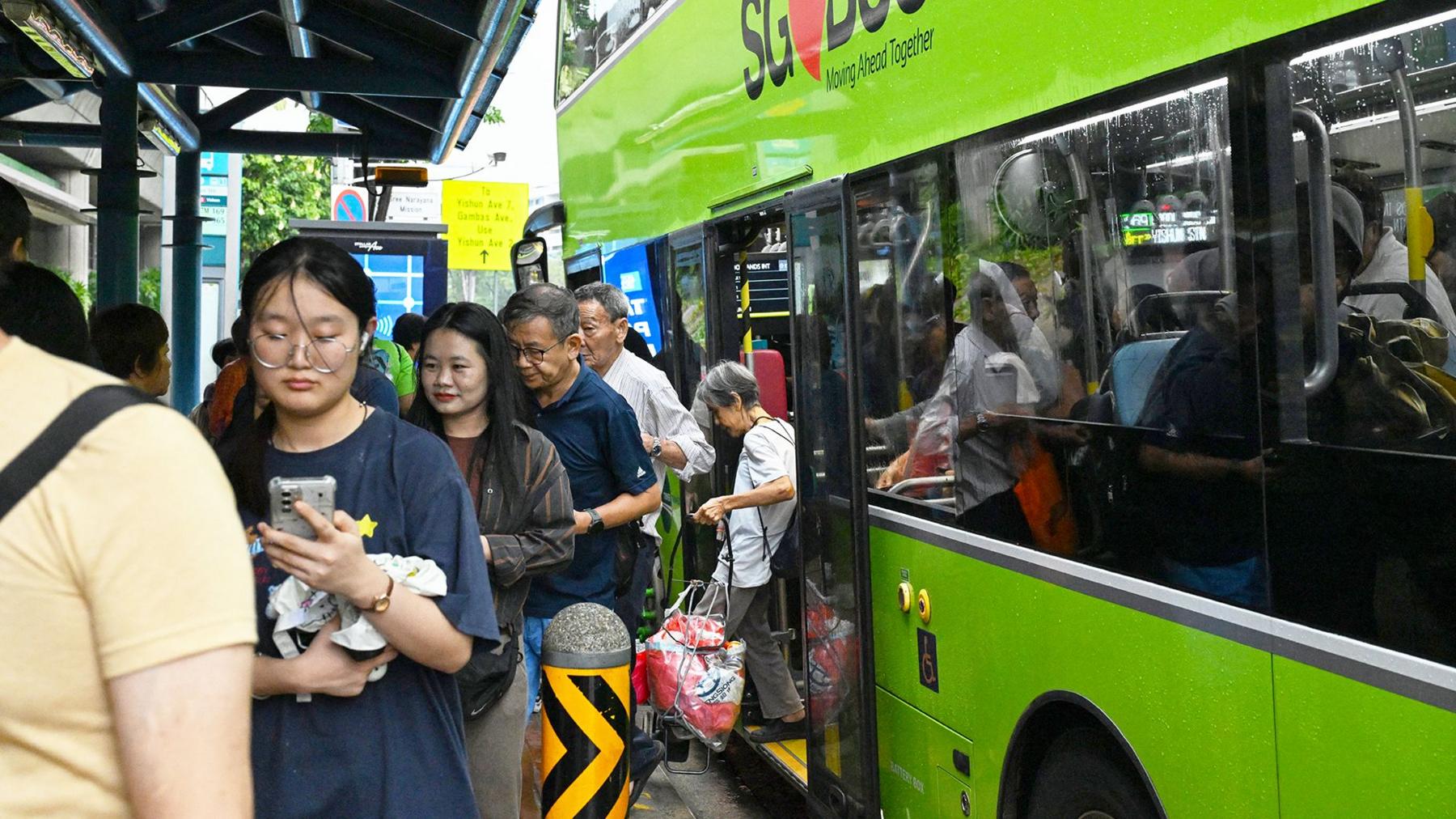 Singapore Bus Fines: New Rules Crack Down on Loud Music and Nuisances