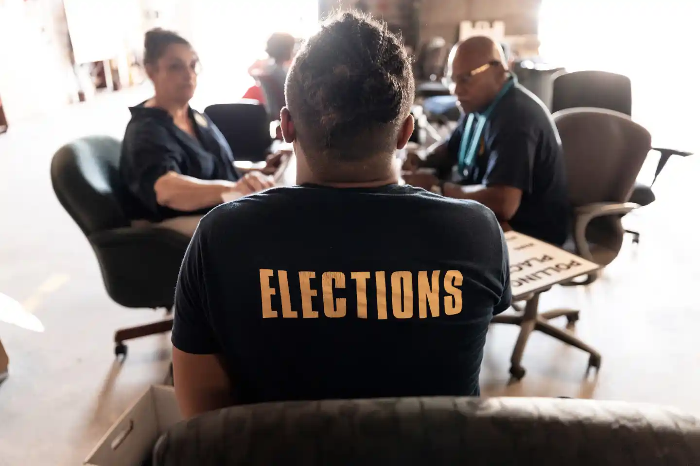 Redistricting Race Ahead of 2026 Midterms: States, Courts, and Controversy