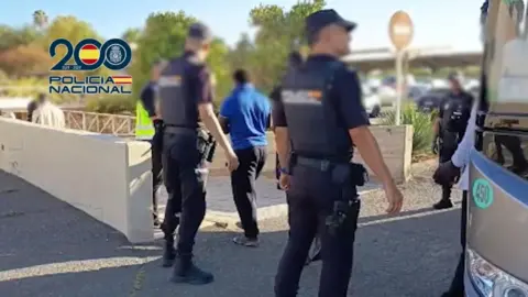 Spain Detains 19 on Charges of Torture and Murder in Migrant Boat Incident