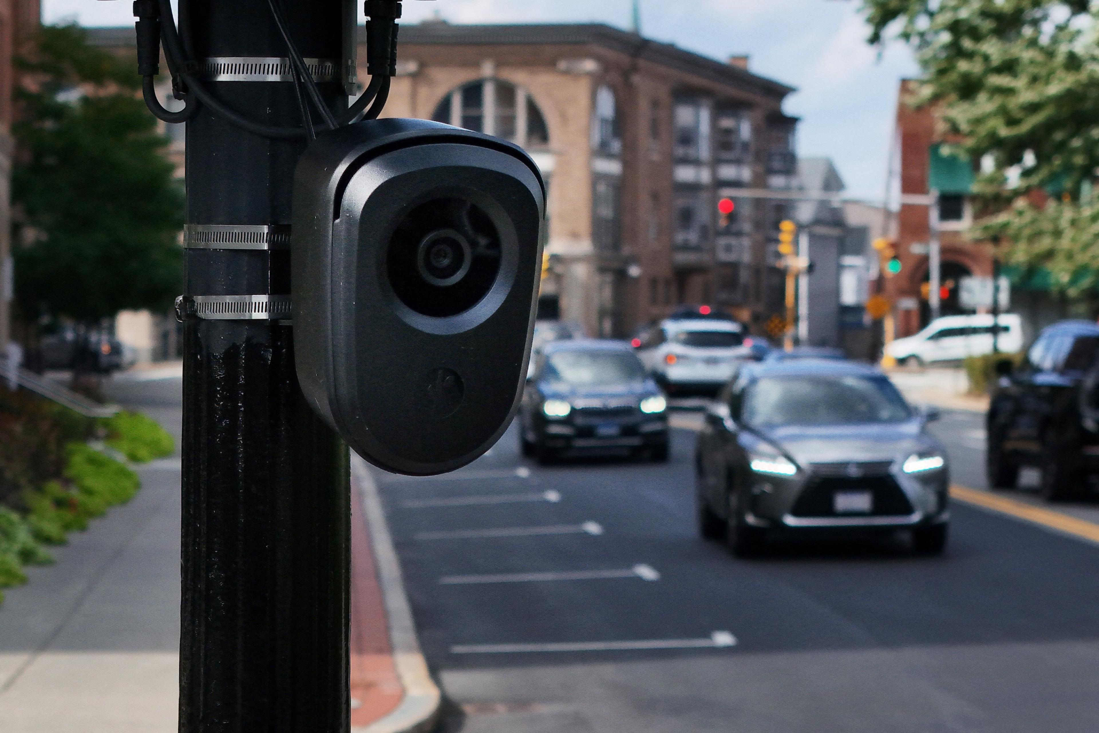 Flock Safety Cameras Amid Vandalism and Privacy Concerns