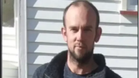 Tragic End to New Zealand Father’s Four-Year Flight with Children