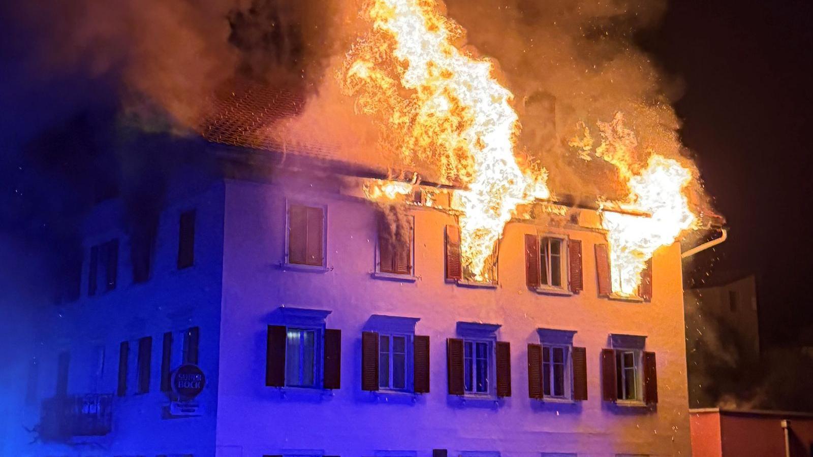 Alpine Town Suffers Fire, Five Missing and Eight Injured