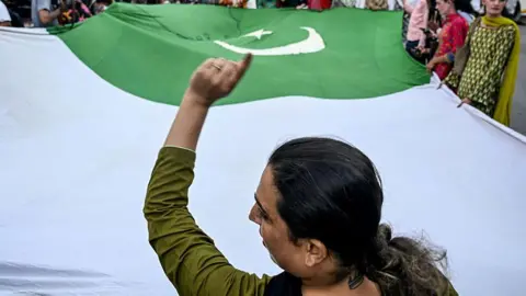 Tragic Slaying of Transgender Individuals Highlights Ongoing Violence in Pakistan