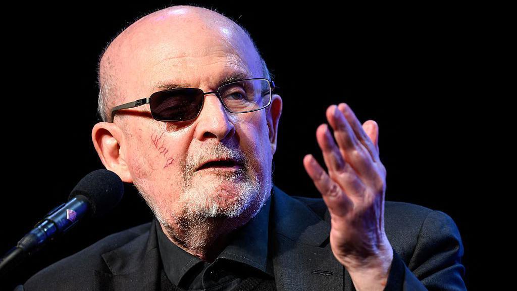 U.S. Conviction of Salman Rushdie Attacker for Terror Support Sentences Him to Possible Life