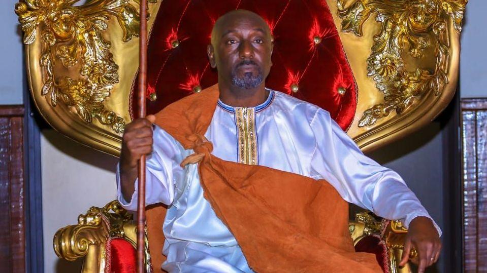 Prince Edward Kijanangoma crowned king of Uganda’s Tooro kingdom amid succession dispute