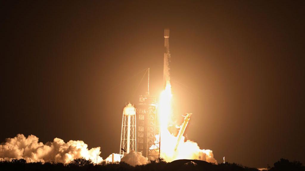 SpaceX Rocket Stage to Crash into the Moon on Aug. 5 – Scientists Track the Impact