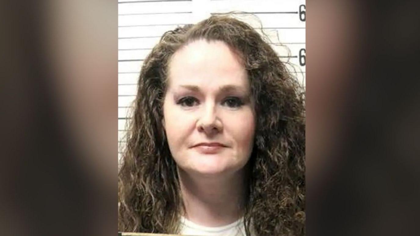 Christa Pike: Botched Lethal Injection Leaves Tennessee Inmate Unconscious on Ventilator
