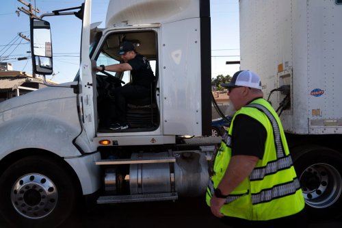 Federal Crackdown Threatens Thousands of U.S. Truck Driving Schools