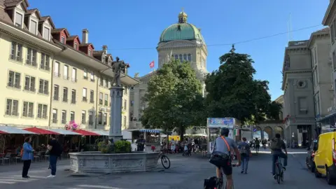 Swiss Electorate Approves Digital ID Initiative