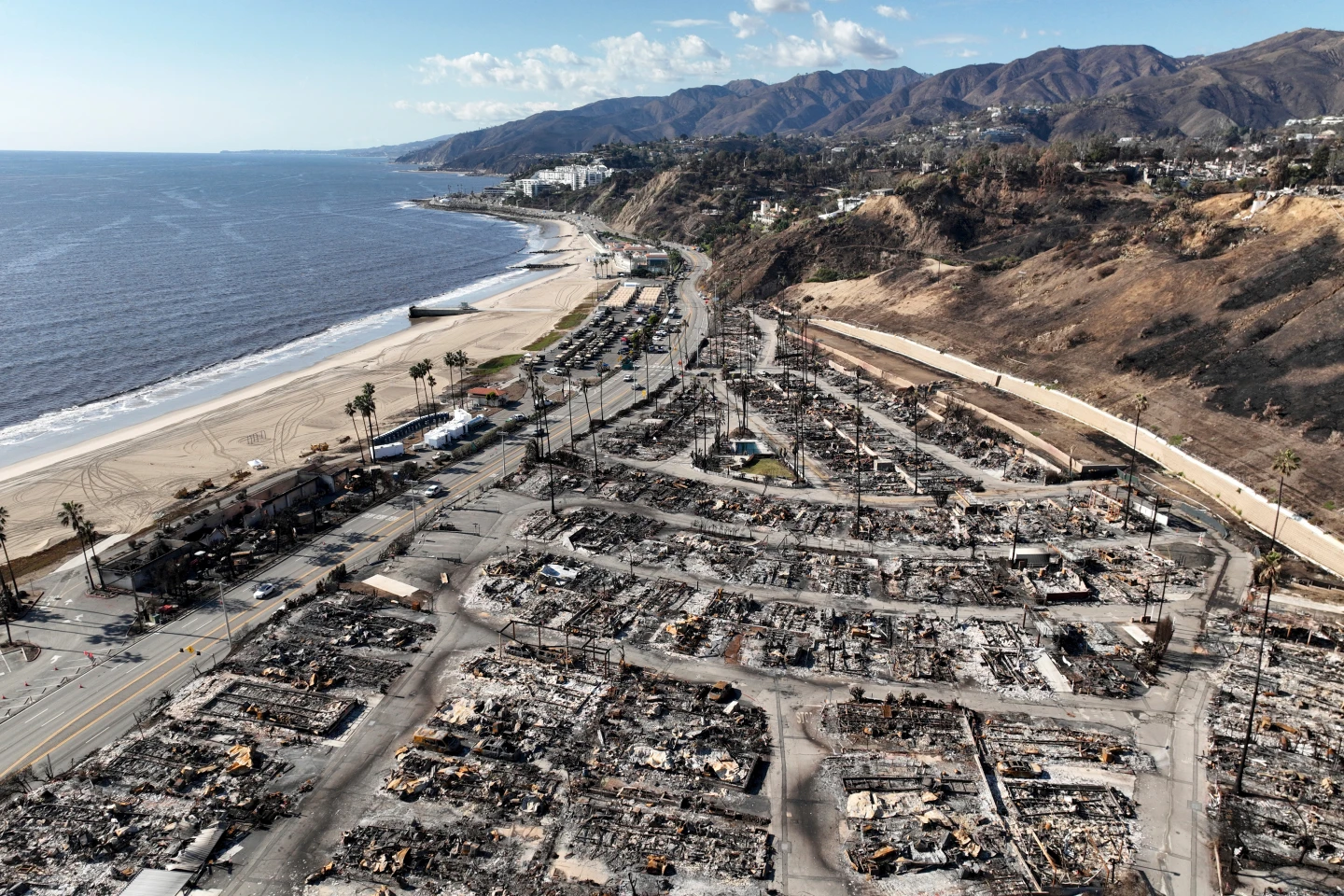 Florida Judge Orders Detention for Suspect in California Wildfire Case