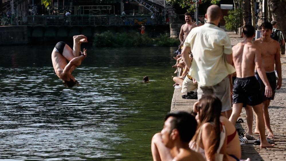 Heatwaves Linked to 301 Drowning Incidents in France
