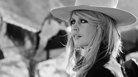 Brigitte Bardot Foundation Alerts Public About Scam Memorabilia Following Actress's Death