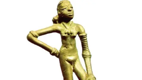 'Dancing Girl' Image Restored in Indian Schoolbook After Backlash