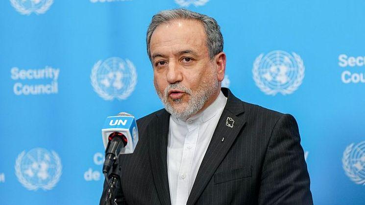 Iran Signals 7‑Day Reopening of Strait of Hormuz if US Accepts Deal