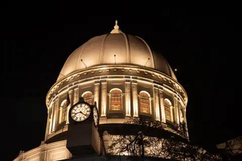 Kolkata: A Nighttime Transformation Inspired by Paris