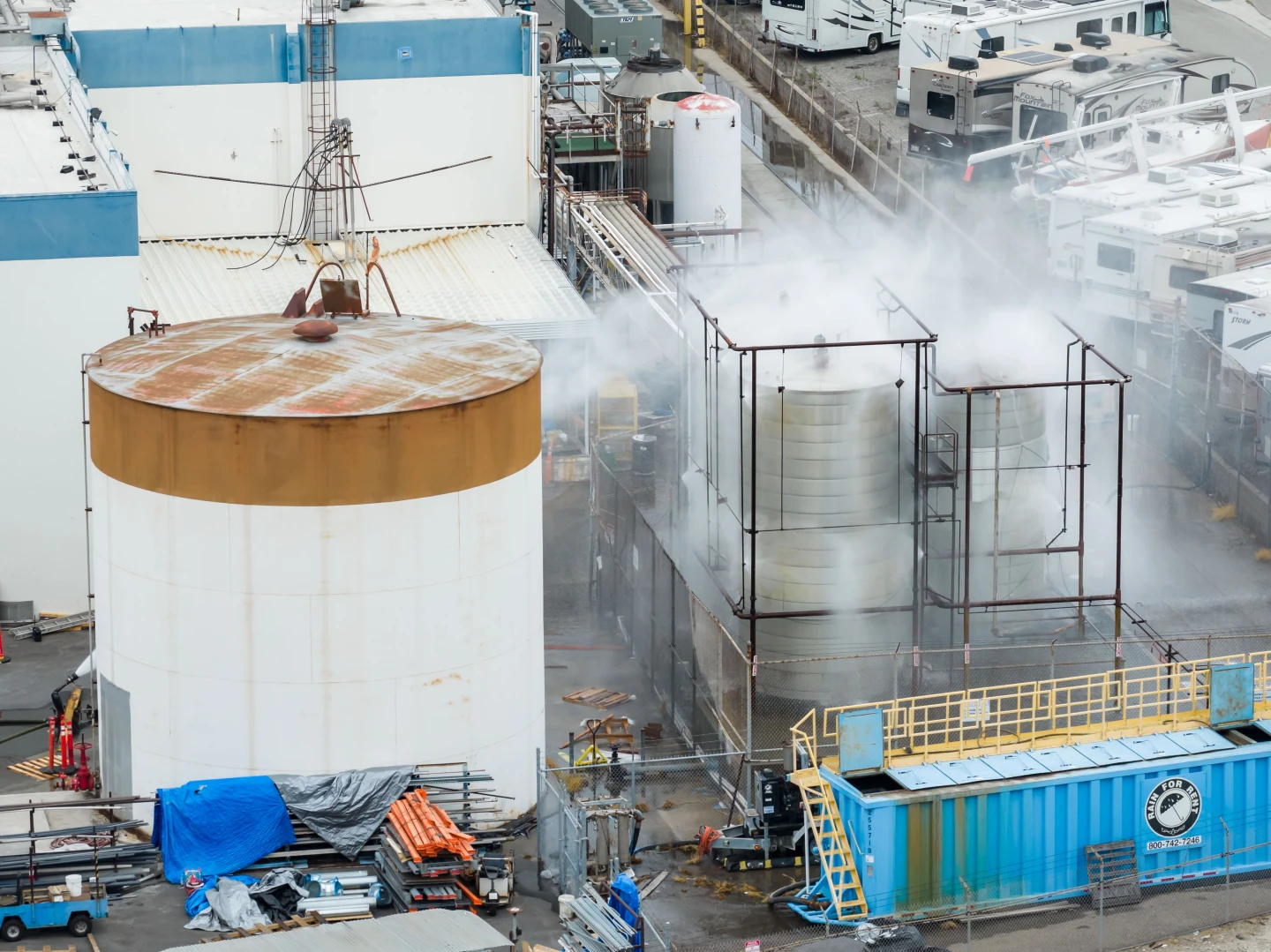Southern California Chemical Tank Leak Triggers Evacuation of 50,000 Residents: A Multi‑Perspective Overview