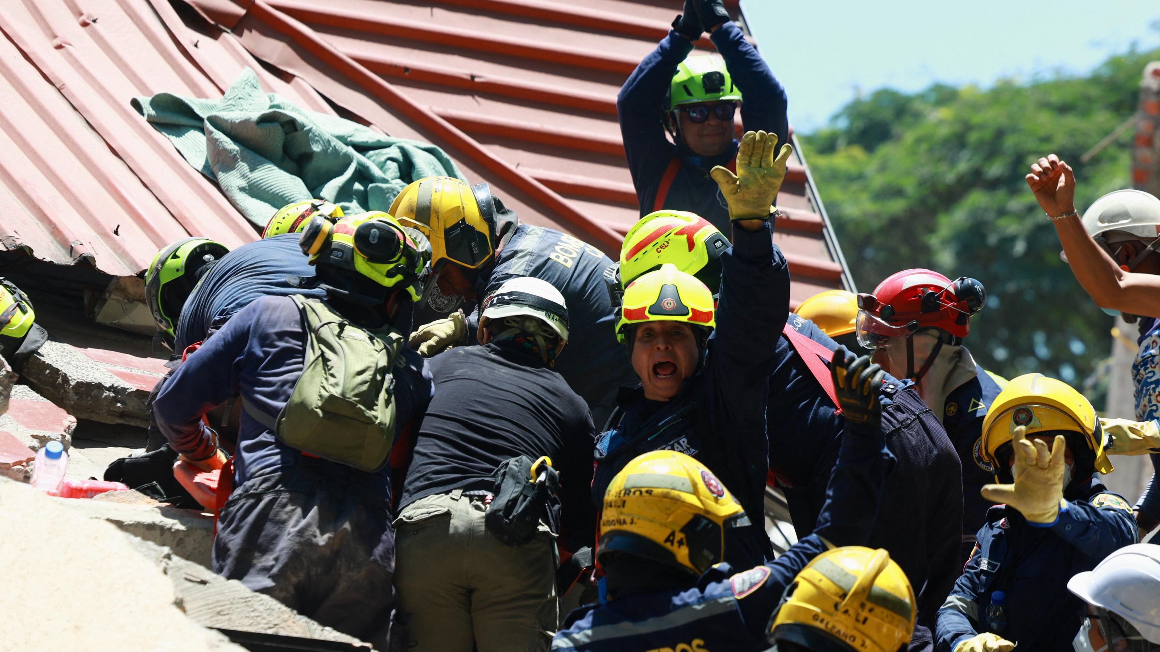 Colombia Earthquake: 180 Dead, Rescues Underway