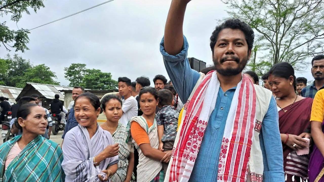 Indian activist jailed as government clamps protest over Kaziranga hotel plan