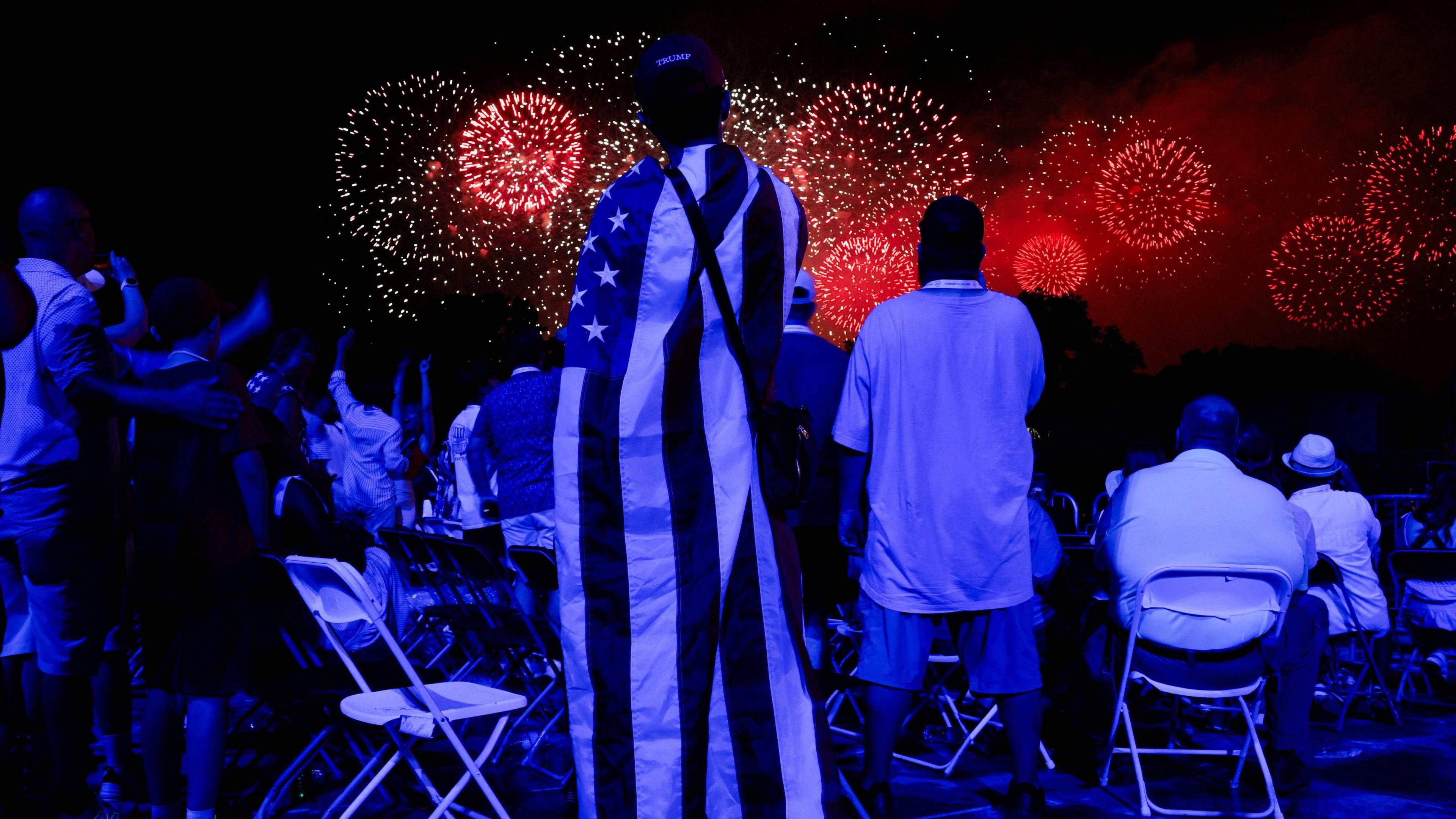 US Celebrates 250th Independence Anniversary Amid Fireworks, Flyovers and Heat Wave