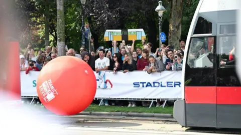 Tram Drivers Showcase Skills at World Championship in Vienna