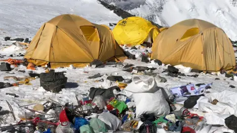 Nepal Ends Mount Everest Waste Deposit Scheme Amid Ongoing Pollution Concerns