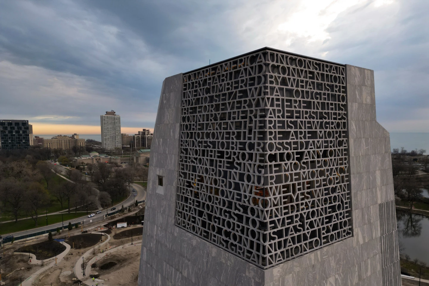 Obama Presidential Center Opens to the Public on June 19","description":"The former first president’s new museum and community campus on Chicago’s South Side is now open to visitors, offering exhibits, a library, sports court and public gardens.","summary":"The Obama Presidential Center, costing about $850 million, debuted on Juneteenth with a dedication ceremony attended by dignitaries. The campus, spanning nearly 20 acres, combines a ticketed museum tower displaying campaign artifacts and presidential memorabilia with free public spaces—including a life‑size Oval Office replica, a professional basketball court, a community library, a snack bar with charcoal grills and a child‑friendly playground. Visitors can access most of the grounds without paying, while the museum tower requires tickets that range from $30 for the general public to lower prices for Illinois residents.\n\nThe museum’s design incorporates personal touches from the Obamas: blue‑stripe reading chairs, a garden planted with lettuce and strawberries, and a mural of famous writers in the new Chicago Public Library branch on campus. In the Oval Office replica, visitors may sit behind the Resolute Desk, and the top drawer holds a handwritten letter from President George W. Bush.\n\nThe complex was built to serve both as a space for historical preservation and community engagement, with the Obama Foundation emphasizing that people from all backgrounds should feel encouraged to pursue change in their own neighborhoods.","image":"https://images.unsplash.com/photo-1586144456806-17c3d34664e8?auto=format&fit=crop&w=800&q=80","text":"<p><strong>Chicago, May 25, 2026</strong> — The Obama Presidential Center celebrated its grand opening on Juneteenth, marking a milestone for the former first president’s legacy and the South Side’s community resources. The $850 million campus, situated at the corner of Washington Terrace and 37th Street, features a central museum tower that houses presidential artifacts, campaign memorabilia and interactive exhibits that trace key moments of President Obama’s life and tenure.</p>\n\n<p>The museum tower’s entrance redirects visitors to a high‑definition replica of the Oval Office. Guests can pose for photographs behind the Resolute Desk, and the center’s top drawer contains a handwritten letter from President George W. Bush and an authentic BlackBerry once used by Obama. Behind the curtain of history, the tower also displays interactive displays on major policy initiatives, such as the Affordable Care Act and immigration reforms, and a large screen projecting a 2015 clip of Obama singing “Amazing Grace.”</p>\n\n<p>Beyond the tower, the campus offers free access to a range of community‑centric amenities. These include a professional‑grade basketball court, a playground with a sledding hill, a lakefront garden where visitors can pick lettuce or strawberries, and a fully equipped grill area. A new Chicago Public Library branch on campus features a 70‑foot mural of literary leaders, while a dedicated reading room holds thousands of books selected by the Obamas.</p>\n\n<p>According to the Obama Foundation’s vice‑president of public engagement, Josh Harris, the Center’s purpose is twofold: “It’s a safe space to remember historic moments and a community hub to inspire future change.” The institution intends to attract up to one million visitors annually, fostering civic involvement across the city.</p>\n\n<p>Admission to the museum tower is set at $30 for the general public, whereas Illinois residents receive discounts and free days. The top three floors are ticketed, while the 4‑story tower includes a panoramic observation deck. The Center’s surrounding gardens, athletic field and public library remain open to all, ensuring that the majority of the campus can be explored without an entry fee.</p>\n\n<p>Pre‑opening tours showed schoolchildren and municipal staff walking through the circular Oval Office replica, some sitting behind the desk to take photographs. The experience aligns with the Center’s narrative of accessibility and empowerment, illustrating what it means for a young organizer from the South Side to become president.</p>\n\n<p>As part of its launch, the Center will initially feature a selection of personal attire by Michelle Obama, including a black‑and‑red Narciso Rodriguez dress worn at the 2008 election night and a rose‑gold Versace gown from her 2016 state dinner. Visitors are encouraged to touch fabric swatches and view detailed photographs that capture the Obamas’ design sensibilities.</p>\n\n<p>“We’re creating a space that encourages people to bring change home, whatever that means for them,” said Louise Bernard, the museum’s director. “By combining history with community activity, the Center becomes a living classroom.”</p>\n\n<p>With its richly curated exhibits, state‑of‑the‑art design and community‑focused amenities, the Obama Presidential Center is positioned as a landmark institution that reflects both the legacy of the presidency and the spirit of civic engagement in Chicago.”
