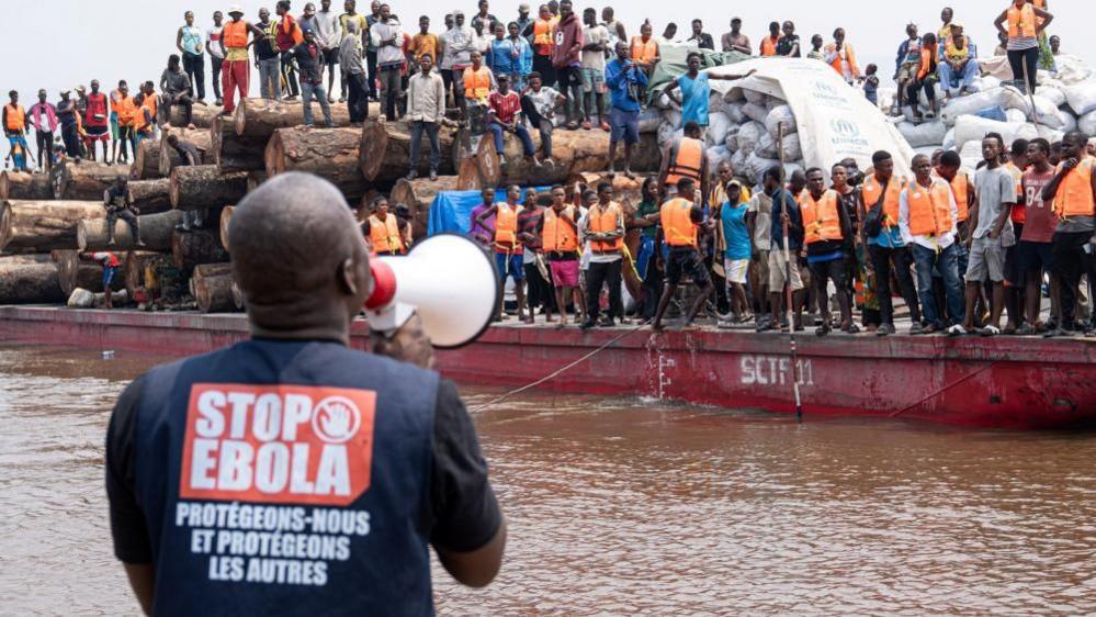 DR Congo Boat Quarantined Amid Ebola Concerns After Five Deaths