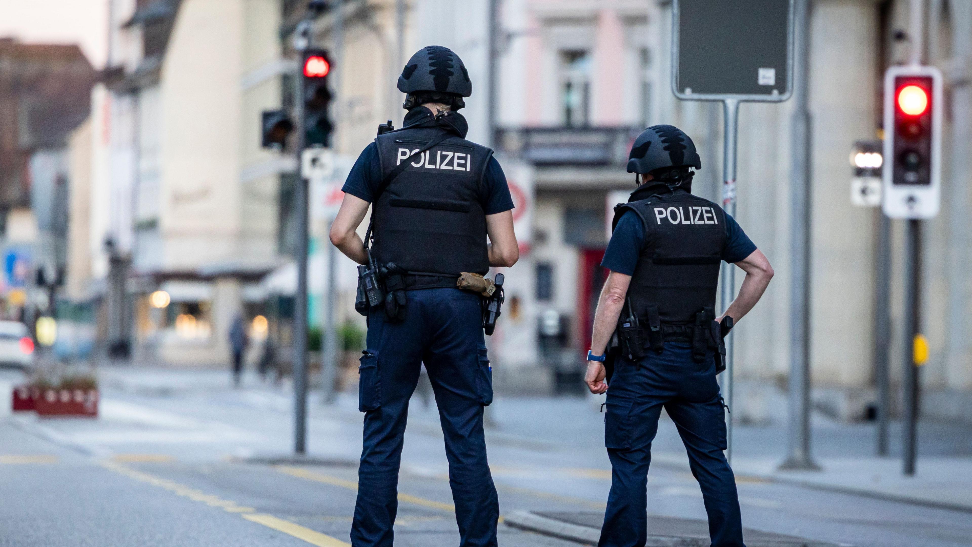 Swiss Police Investigate Shooting at Rave in Aarau: One Dead, Five Injured