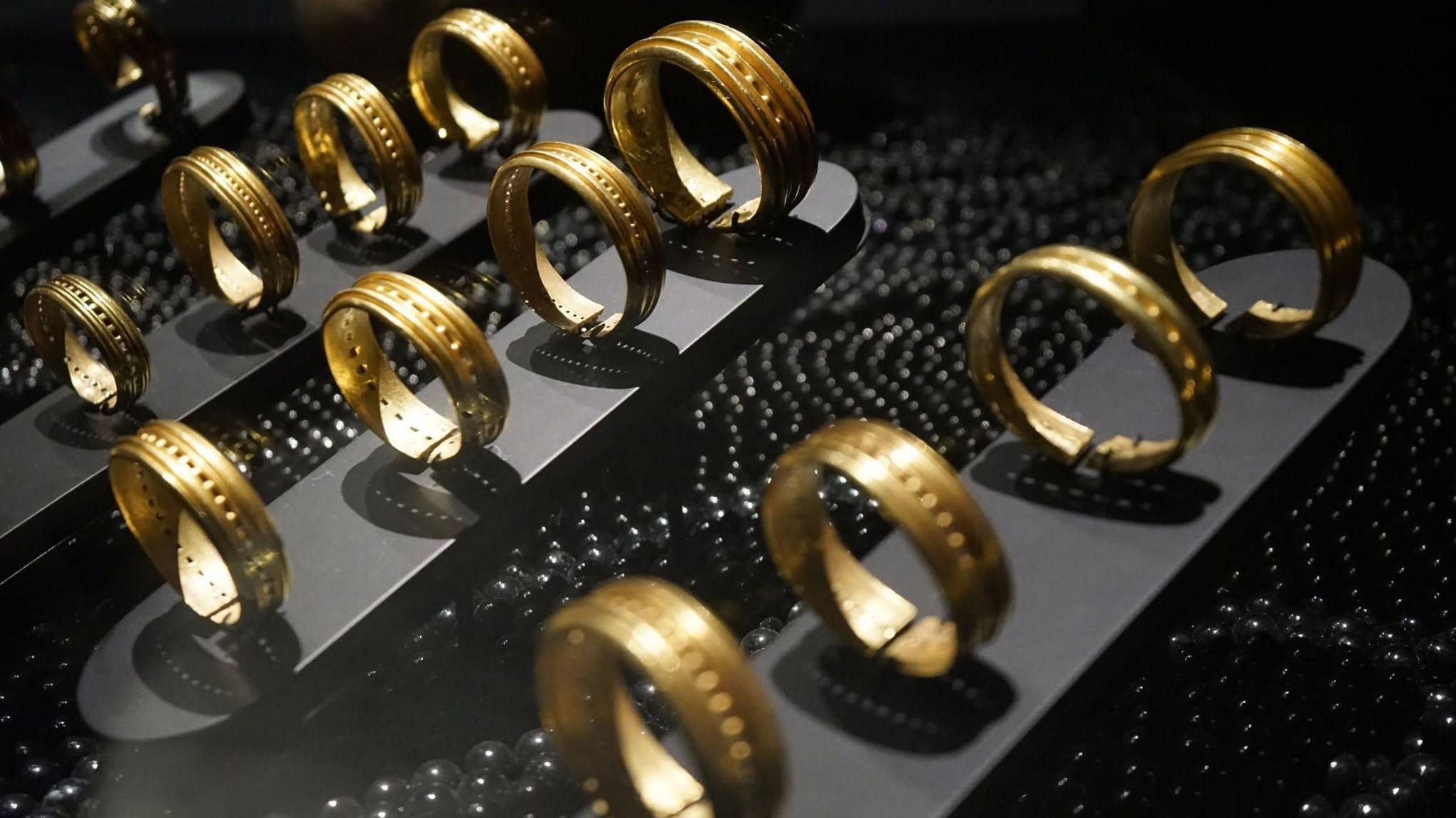 Four‑Minute Heist: Bronze Age Treasures Stolen from Spanish Museum