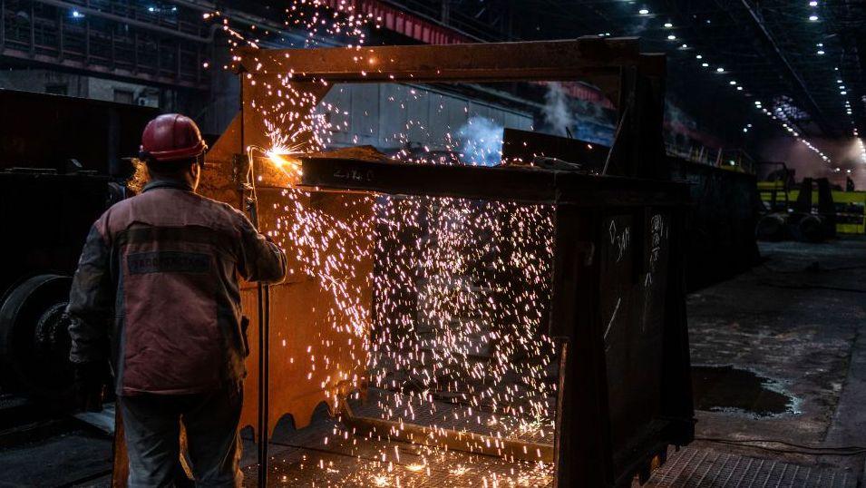 Ukraine’s Steel Giant Urges EU to Ease Tariffs Amid Rising Conflict