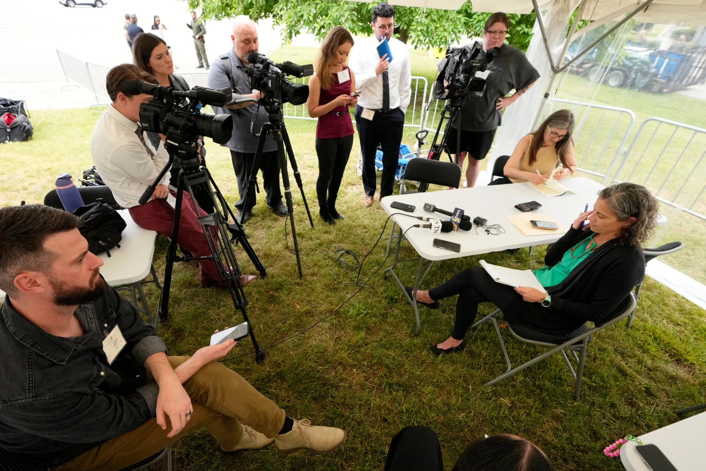 Tennessee Execution Halted After IV Failure; Death Penalty Challenges Intensify Nationwide