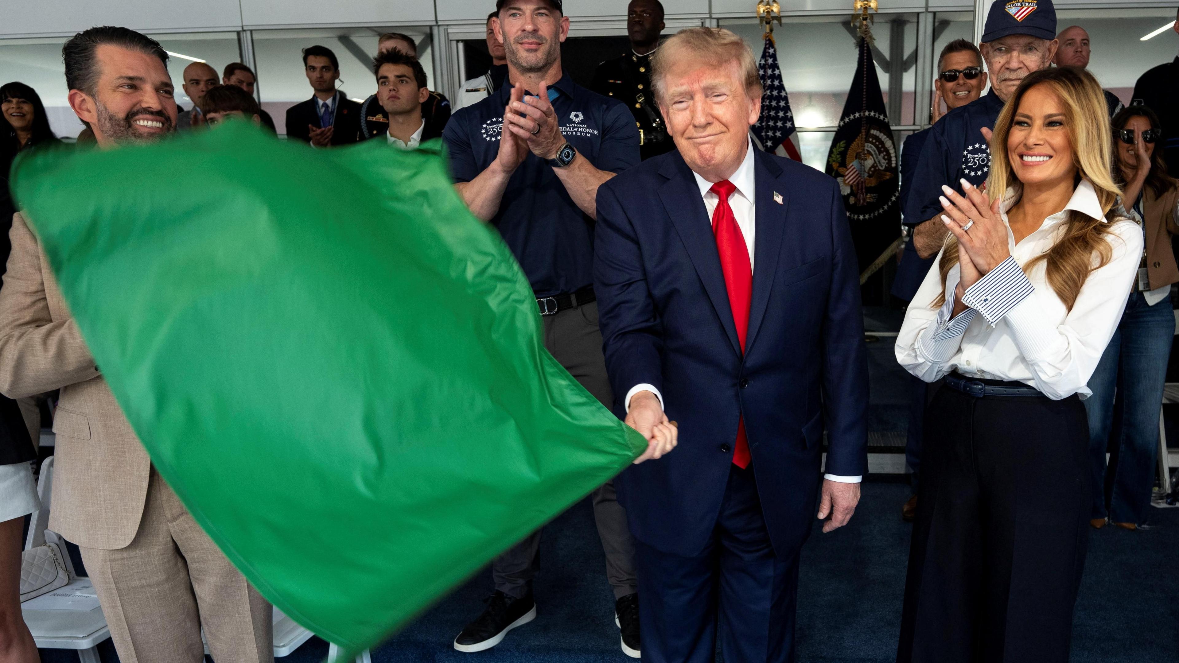 Trump Leads IndyCar Race Through Washington DC Streets