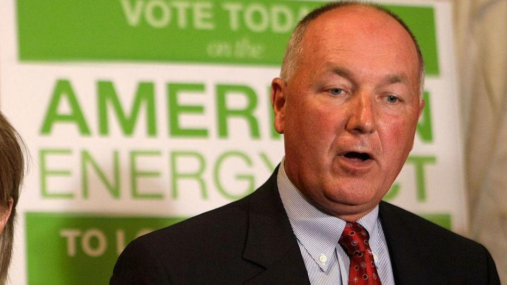 70,000 Canadians Petition for Expulsion of US Ambassador Pete Hoekstra