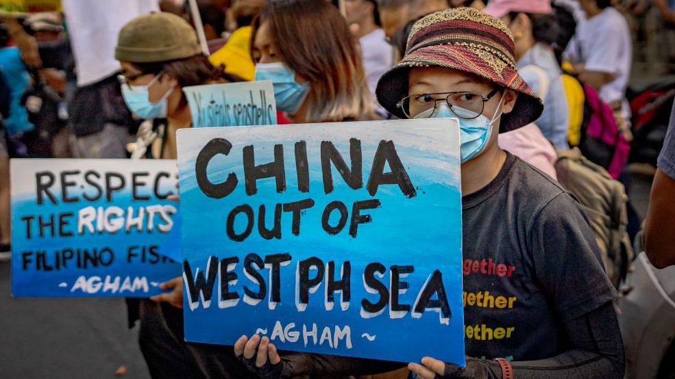 Philippines Condemns Racist Monkey Clip From China Daily