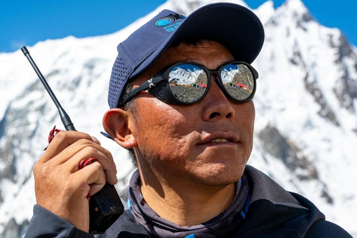 Mingma G leading desperate mission after avalanche kills Nirmal Purja