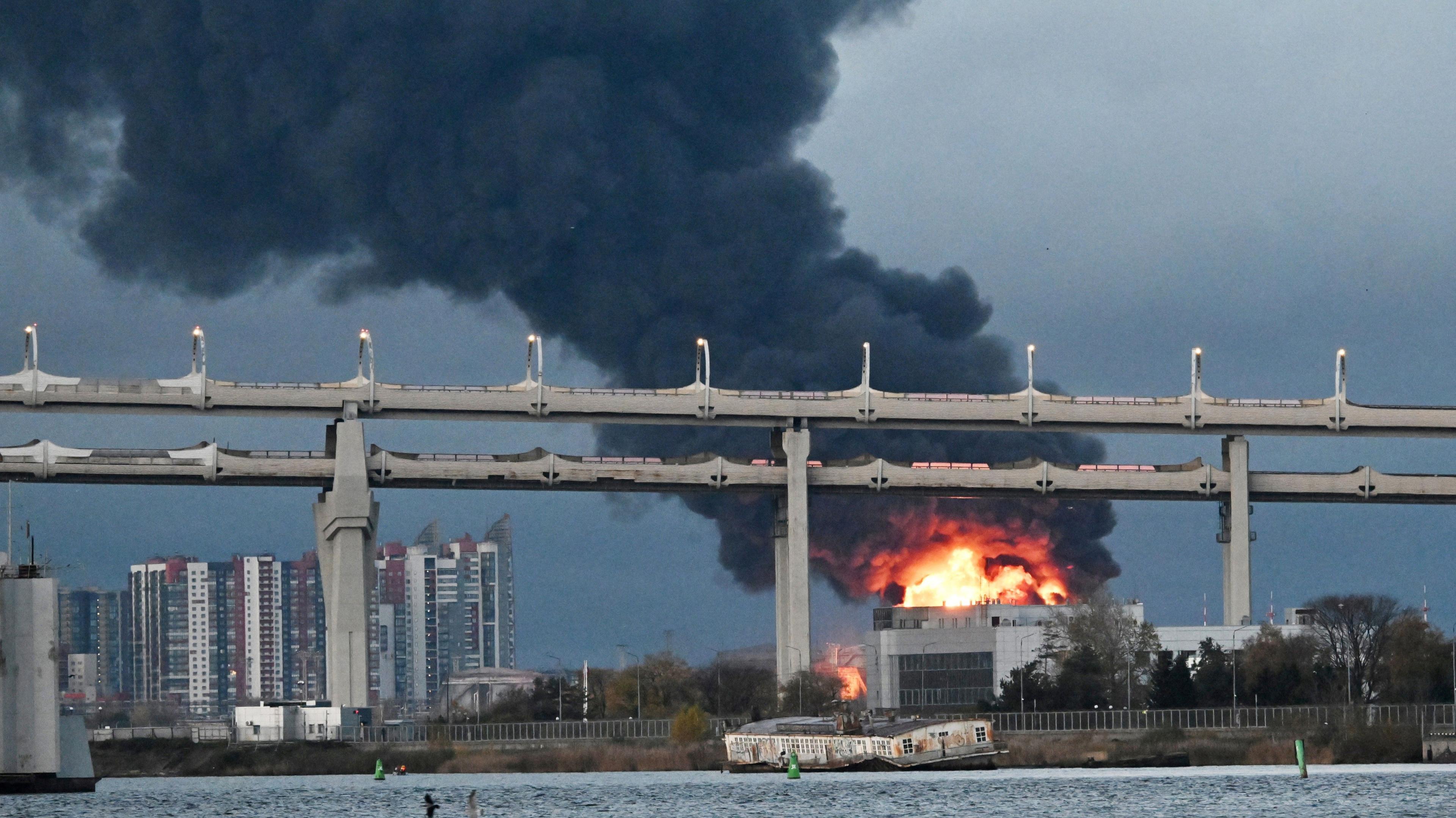 One killed as Ukraine drones strike St. Petersburg oil facilities overnight