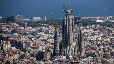 Sagrada Família: A New Height for Faith and Architecture